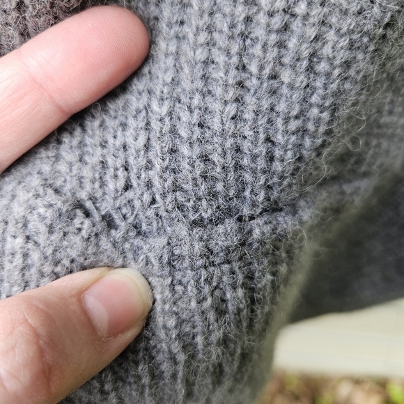 Vince Oversized Twill Cowl Turtleneck Snap Pocket Wool Yak Sweater Gray large - Picture 6 of 9